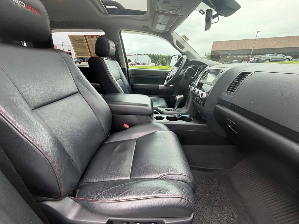 Used 2021 Toyota Sequoia TRD Pro AWD/4WD image 33