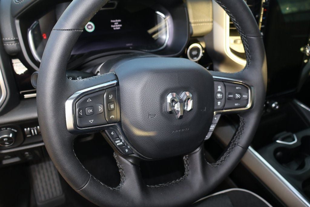 Used 2025 RAM 1500 Laramie w/ Night Edition image 18
