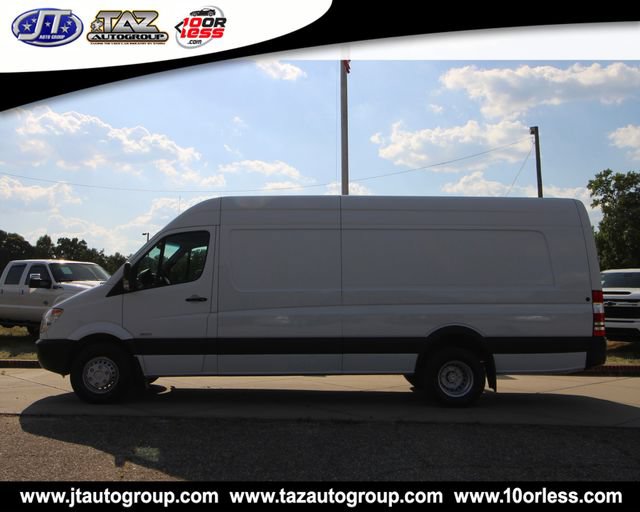 Used 2013 Freightliner Sprinter 3500 RWD image 4