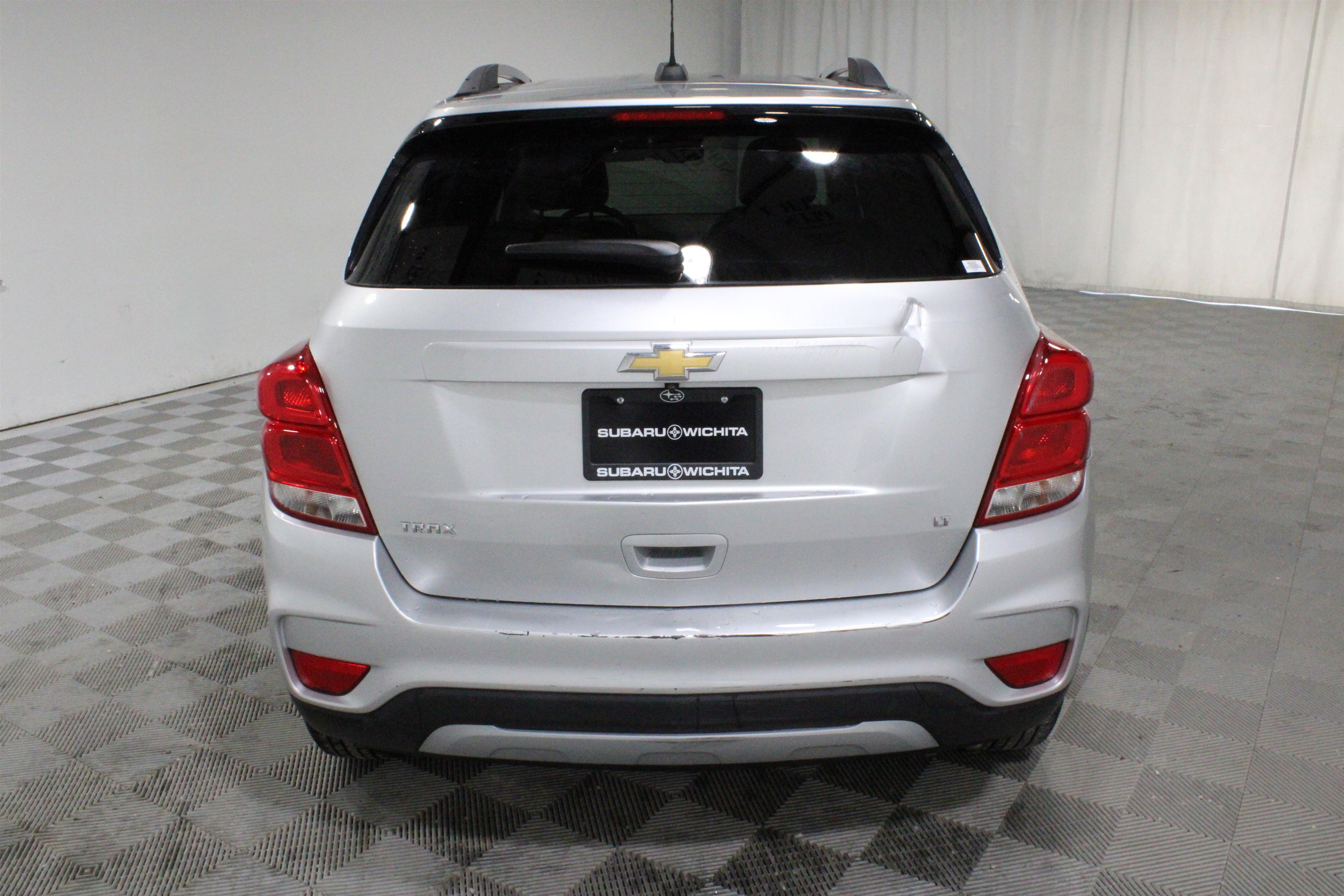 Used 2019 Chevrolet Trax LT w/ LT Convenience Package FWD image 26