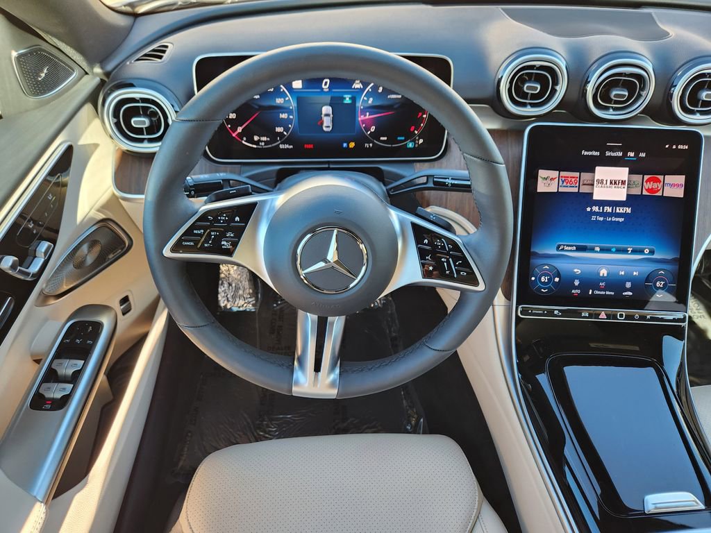 Used 2025 Mercedes-Benz C 300 4MATIC Sedan image 26