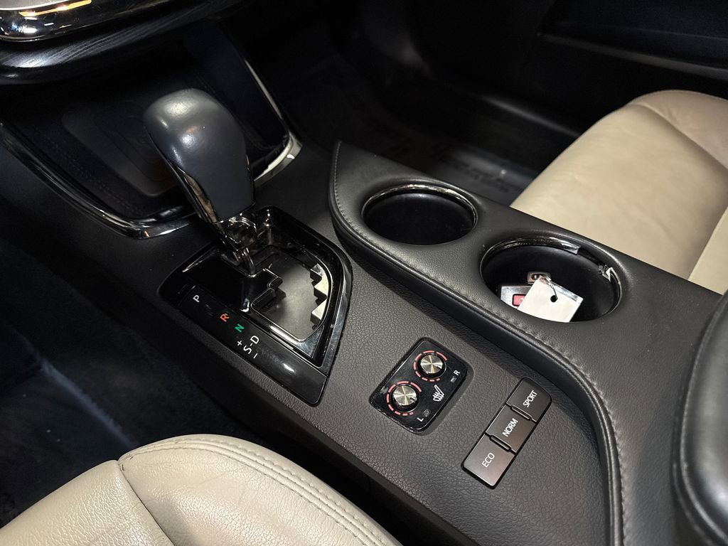Used 2017 Toyota Avalon Touring w/ Protection Package image 19