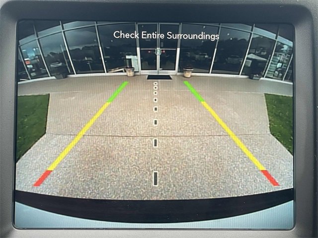 Used 2023 Jeep Cherokee Altitude Lux image 18