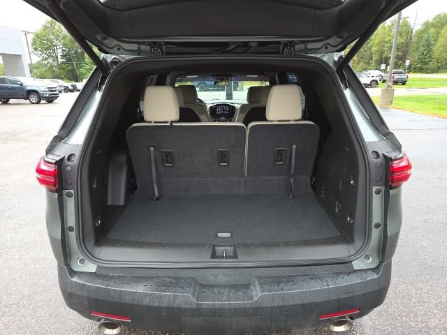 Used 2022 Chevrolet Traverse LT AWD/4WD image 25