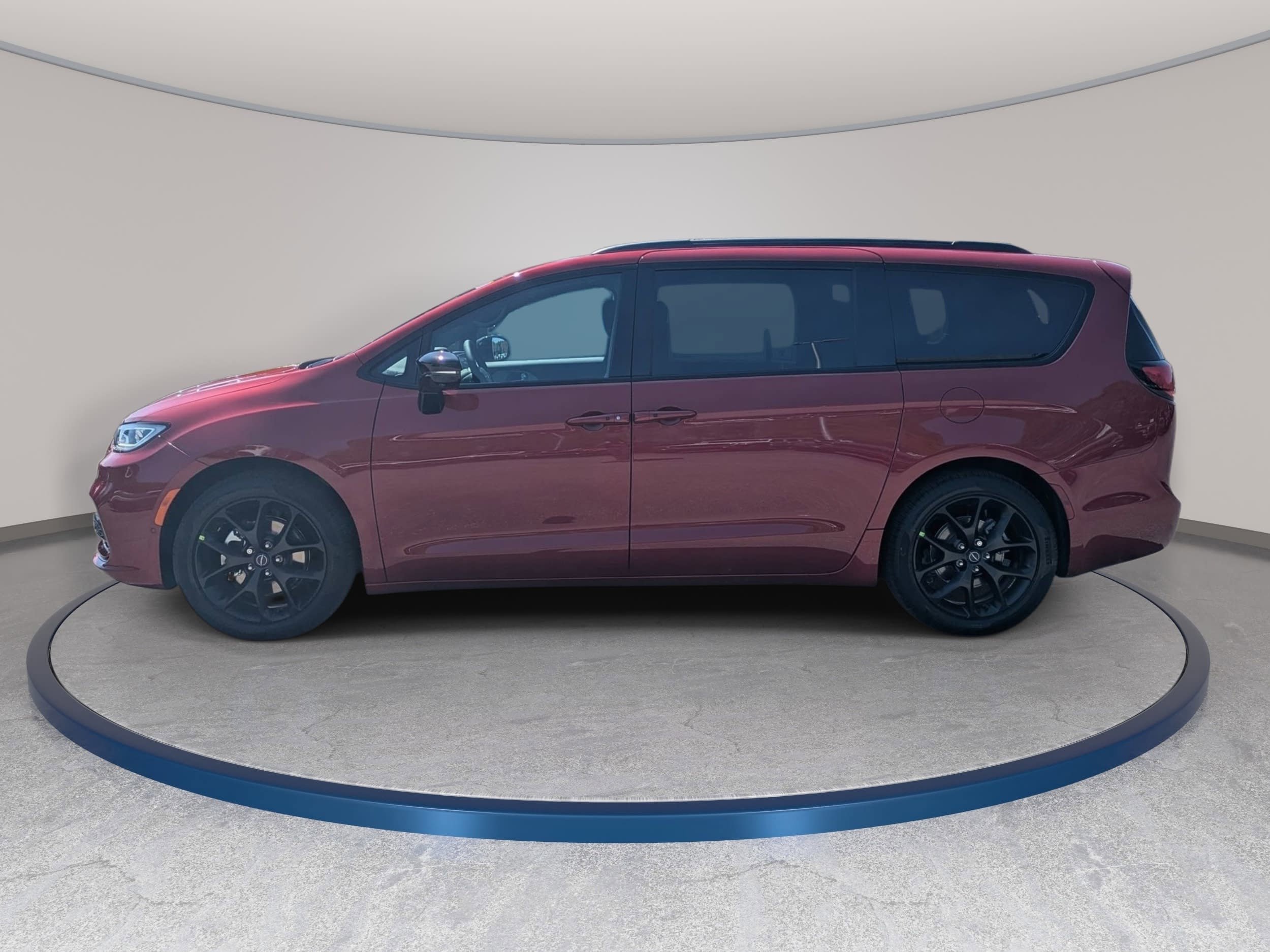 New 2026 Chrysler Pacifica Limited FWD image 8