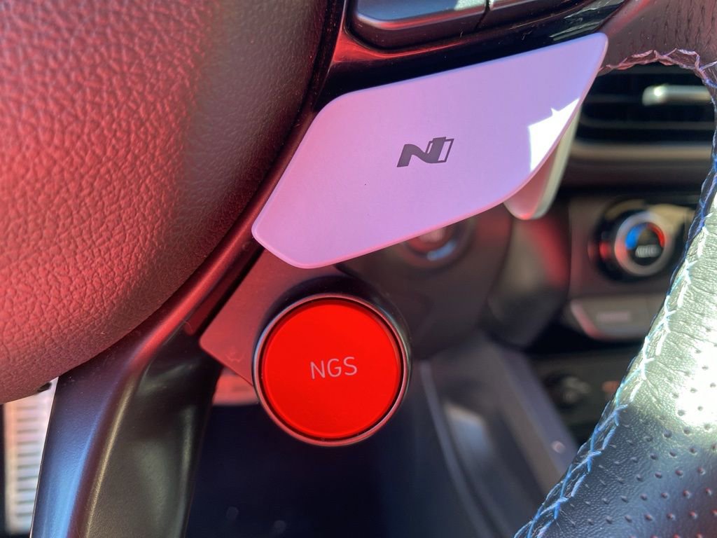 Used 2022 Hyundai Kona N image 26