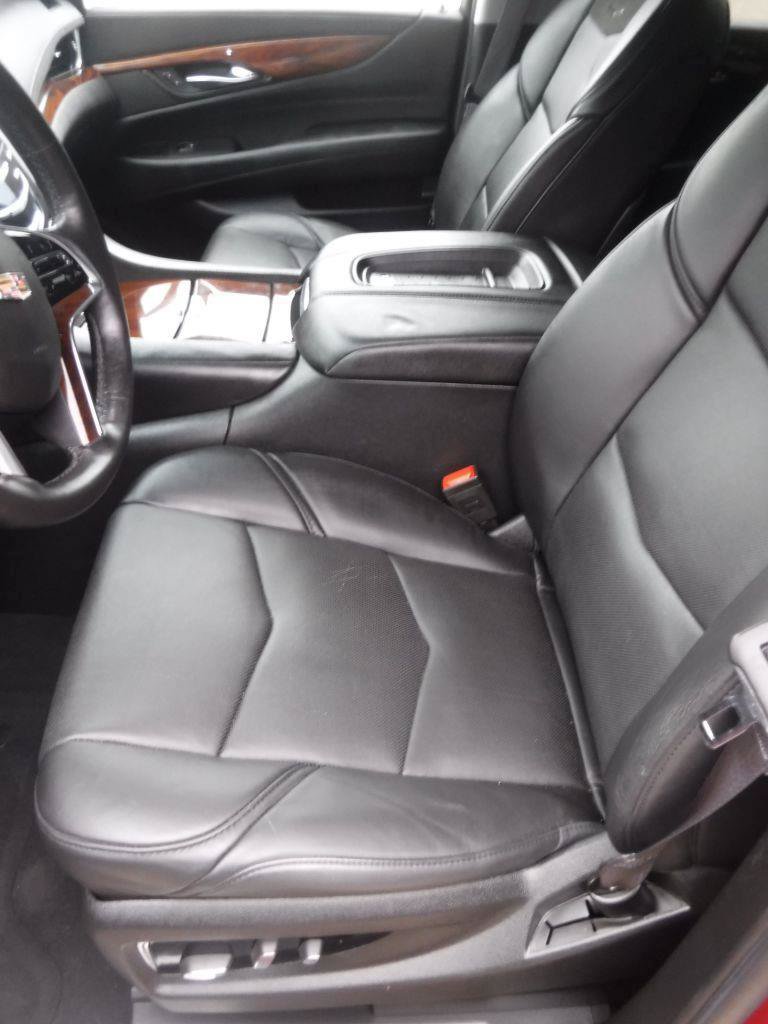 Used 2015 Cadillac Escalade Premium AWD/4WD image 20