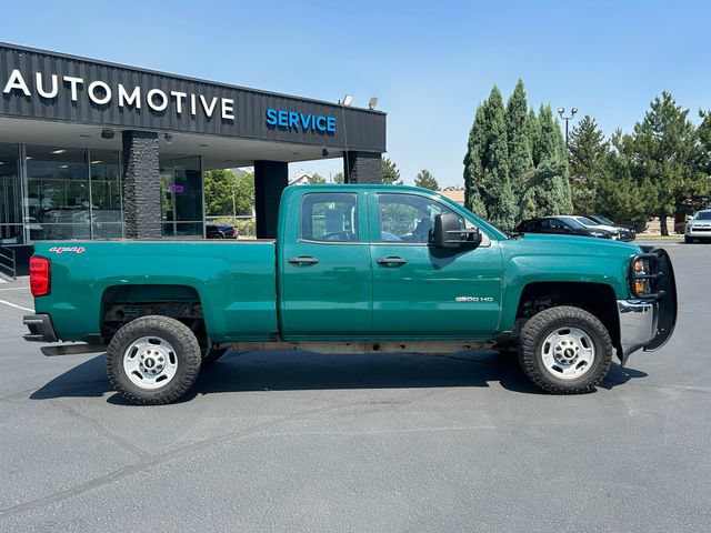 Used 2017 Chevrolet Silverado 2500 W/T AWD/4WD image 2