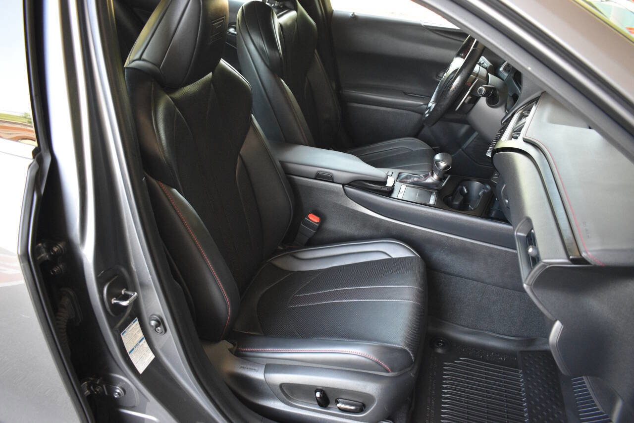 Used 2020 Lexus UX 250h F Sport w/ F Sport Premium Package AWD/4WD image 21