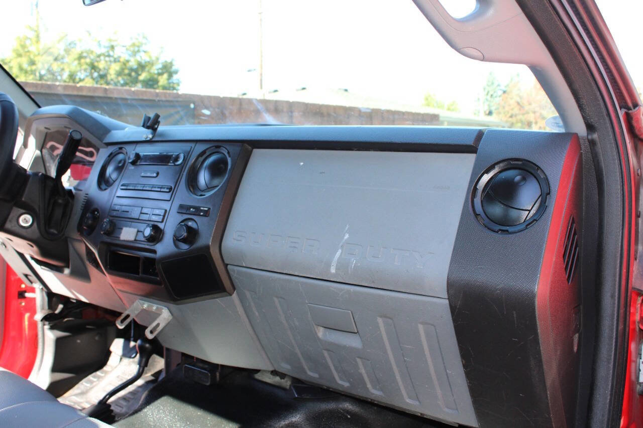 Used 2016 Ford F250 XL w/ Snow Plow Prep Package image 15