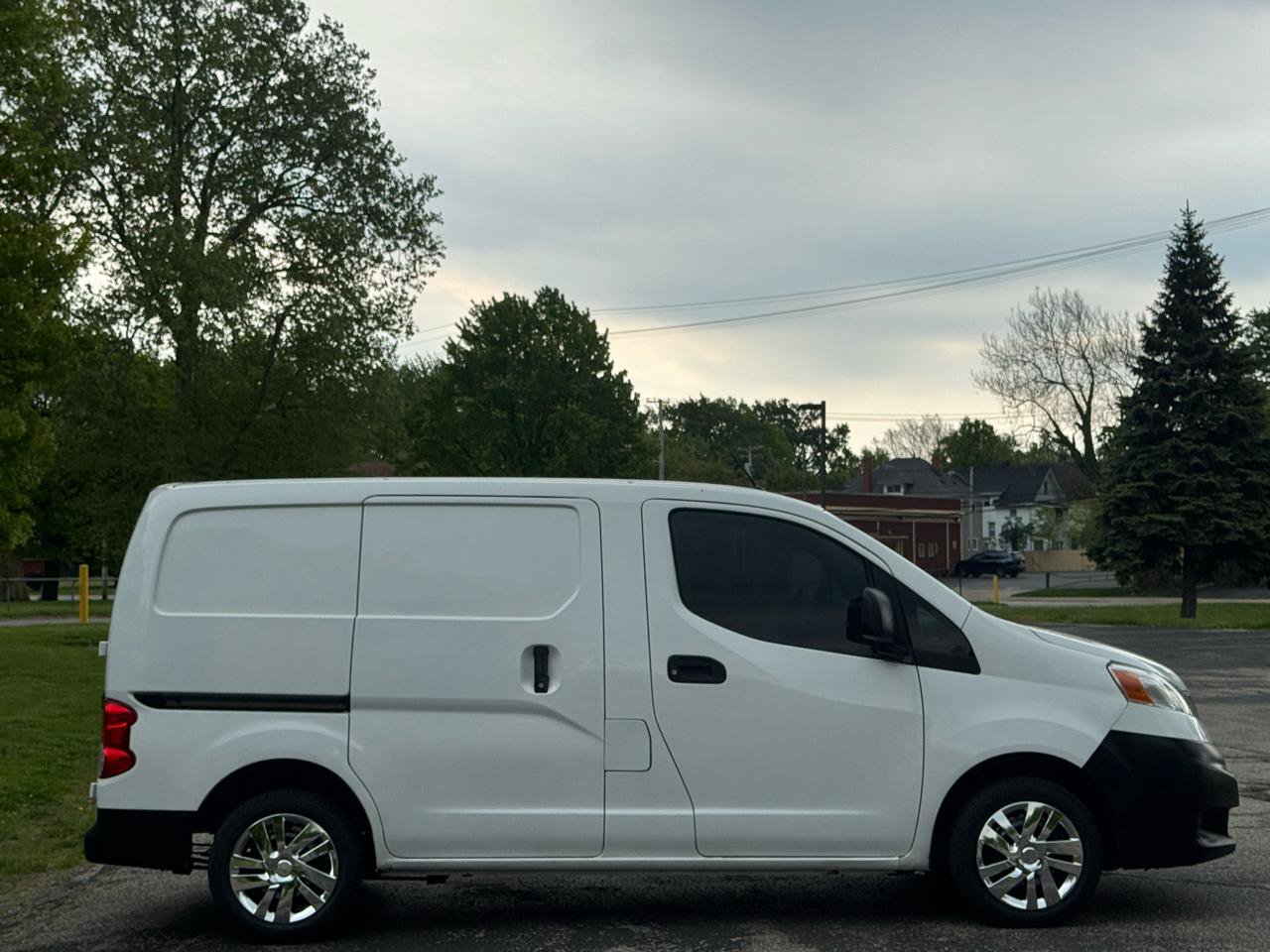 Used 2013 Nissan NV200 S w/ Cruise Control Pkg FWD image 9