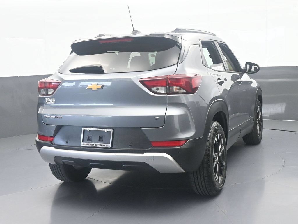 Used 2021 Chevrolet TrailBlazer LT w/ Convenience Package FWD image 5