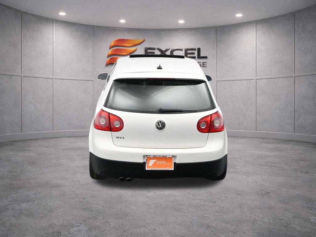 Used 2009 Volkswagen GTI 2-Door FWD image 36