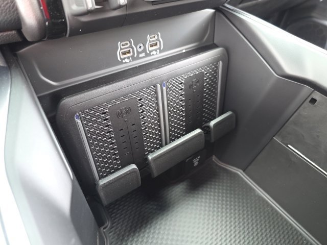 New 2026 RAM 2500 Laramie w/ Night Edition AWD/4WD image 26