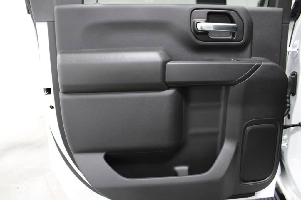 New 2026 Chevrolet Silverado 2500 Custom w/ Custom Value Package image 30