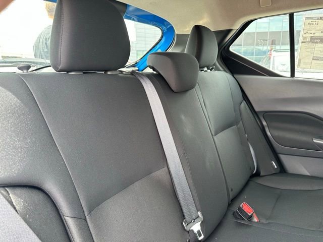 Used 2025 Nissan Kicks Play S image 30