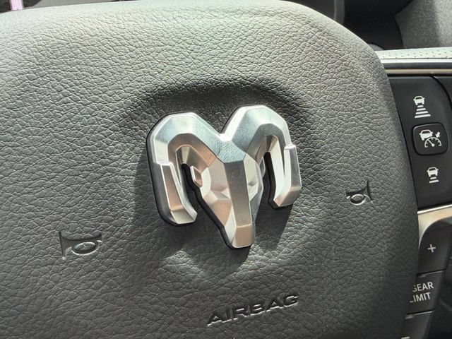 New 2026 RAM 1500 Express RWD image 32
