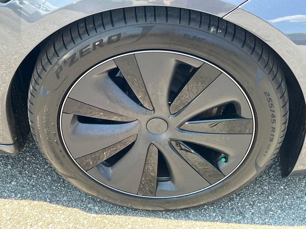 Used 2023 Tesla Model S AWD/4WD image 13