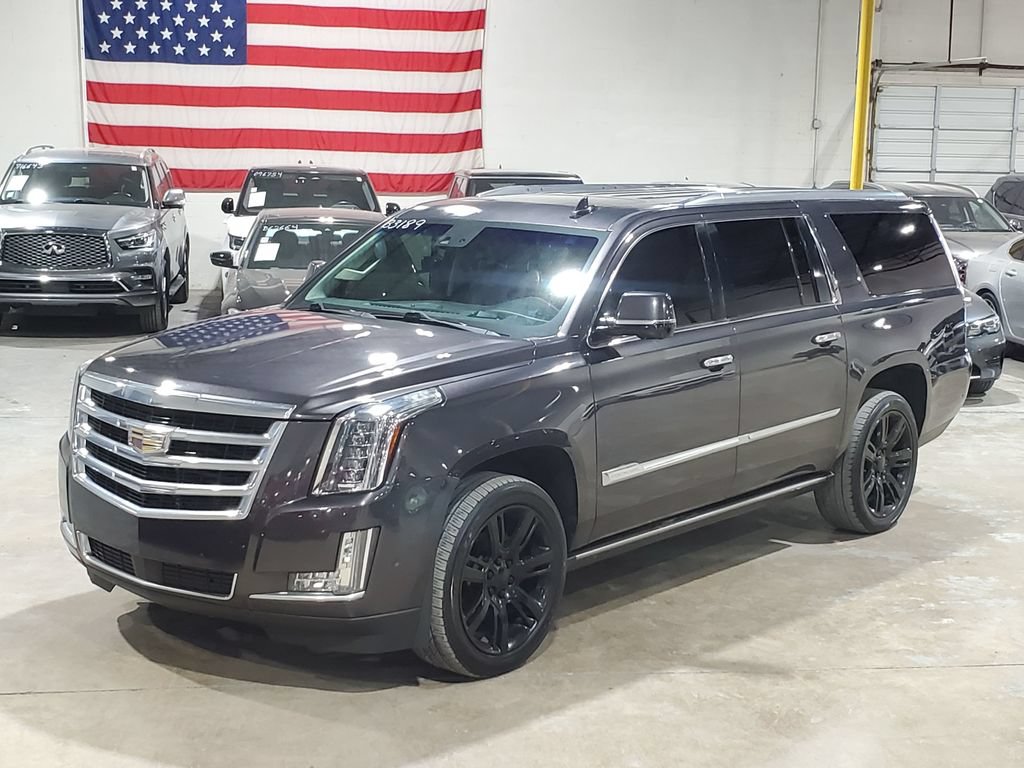 Used 2017 Cadillac Escalade ESV Premium Luxury RWD image 45