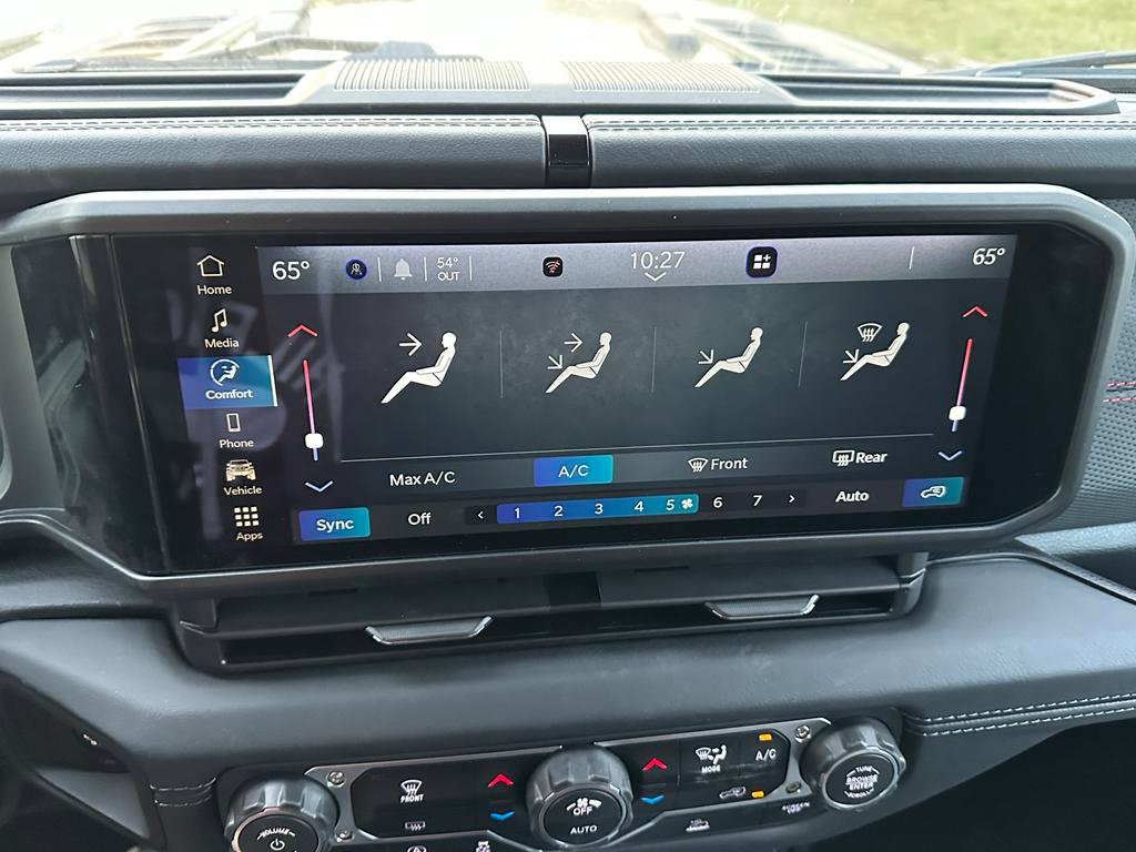 Used 2026 Jeep Wrangler Unlimited Rubicon image 31