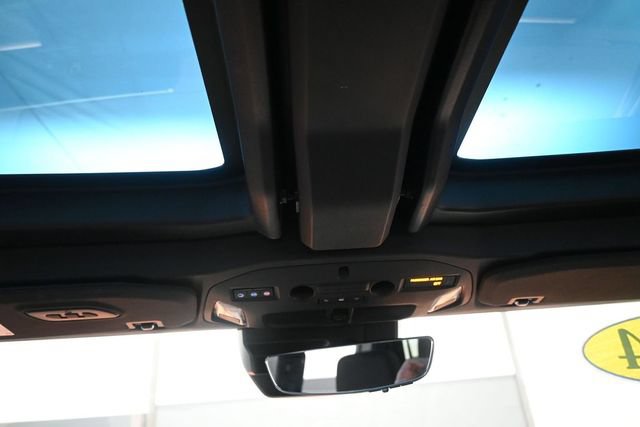 Used 2024 GMC Hummer EV 3X AWD/4WD image 12