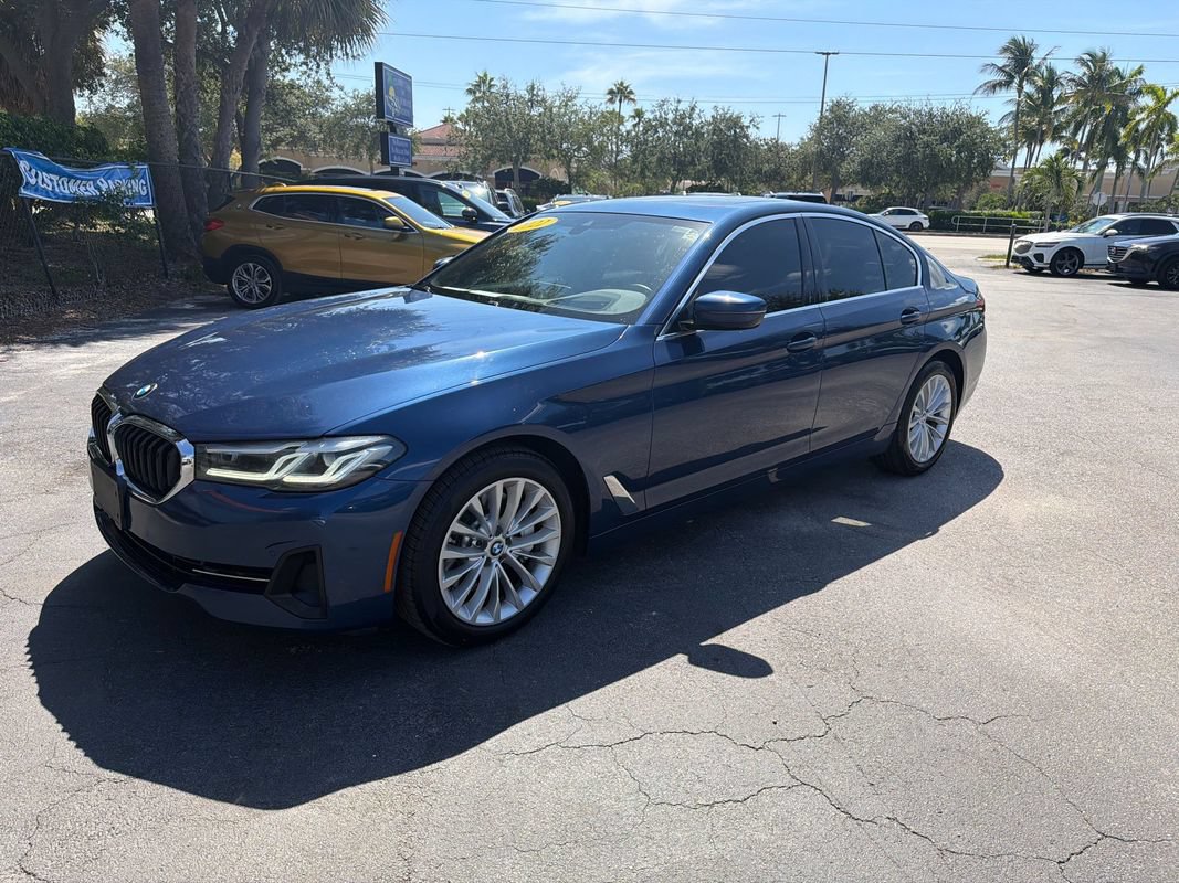 Used 2022 BMW 530i xDrive w/ Premium Package