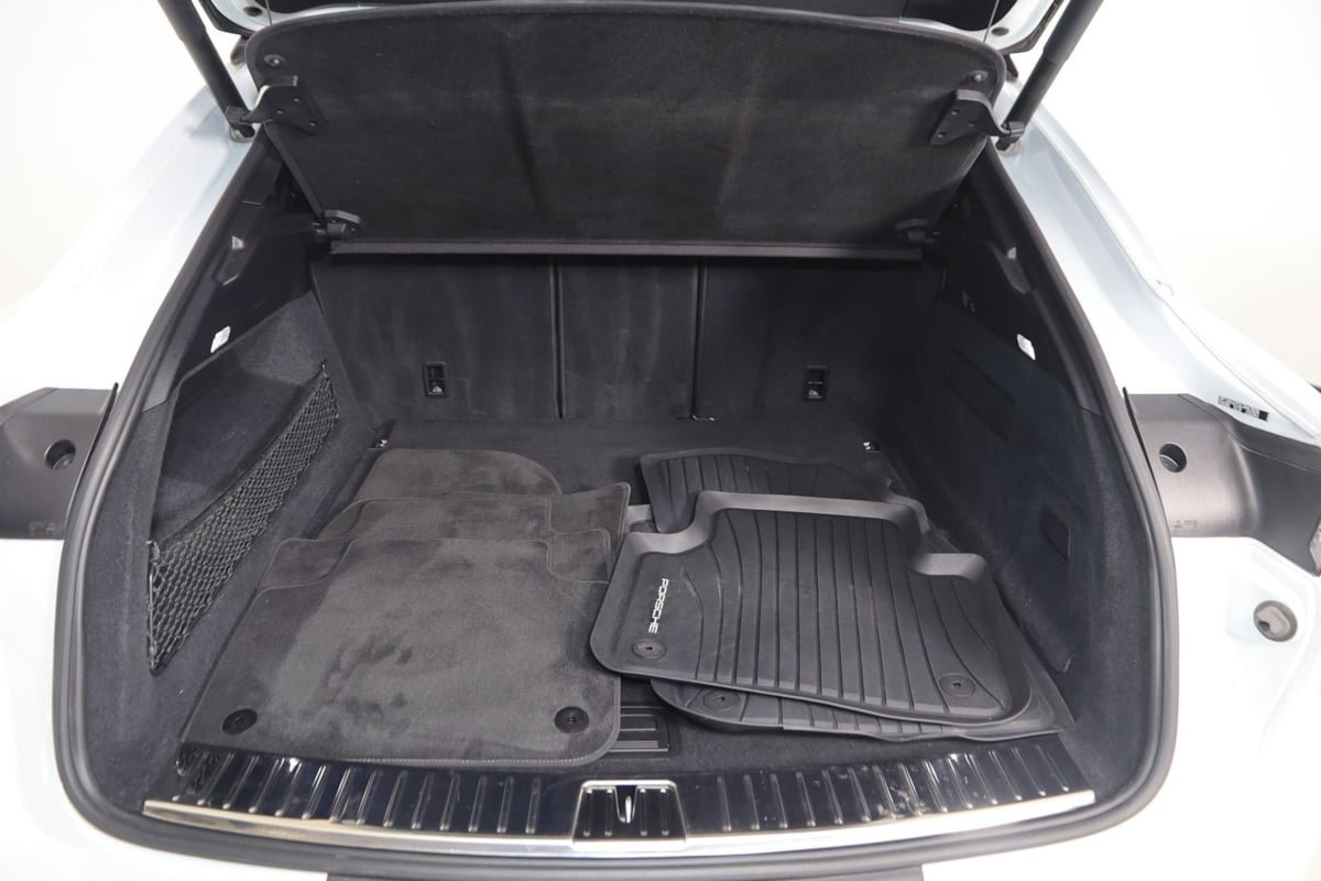 Used 2020 Porsche Cayenne AWD/4WD image 60