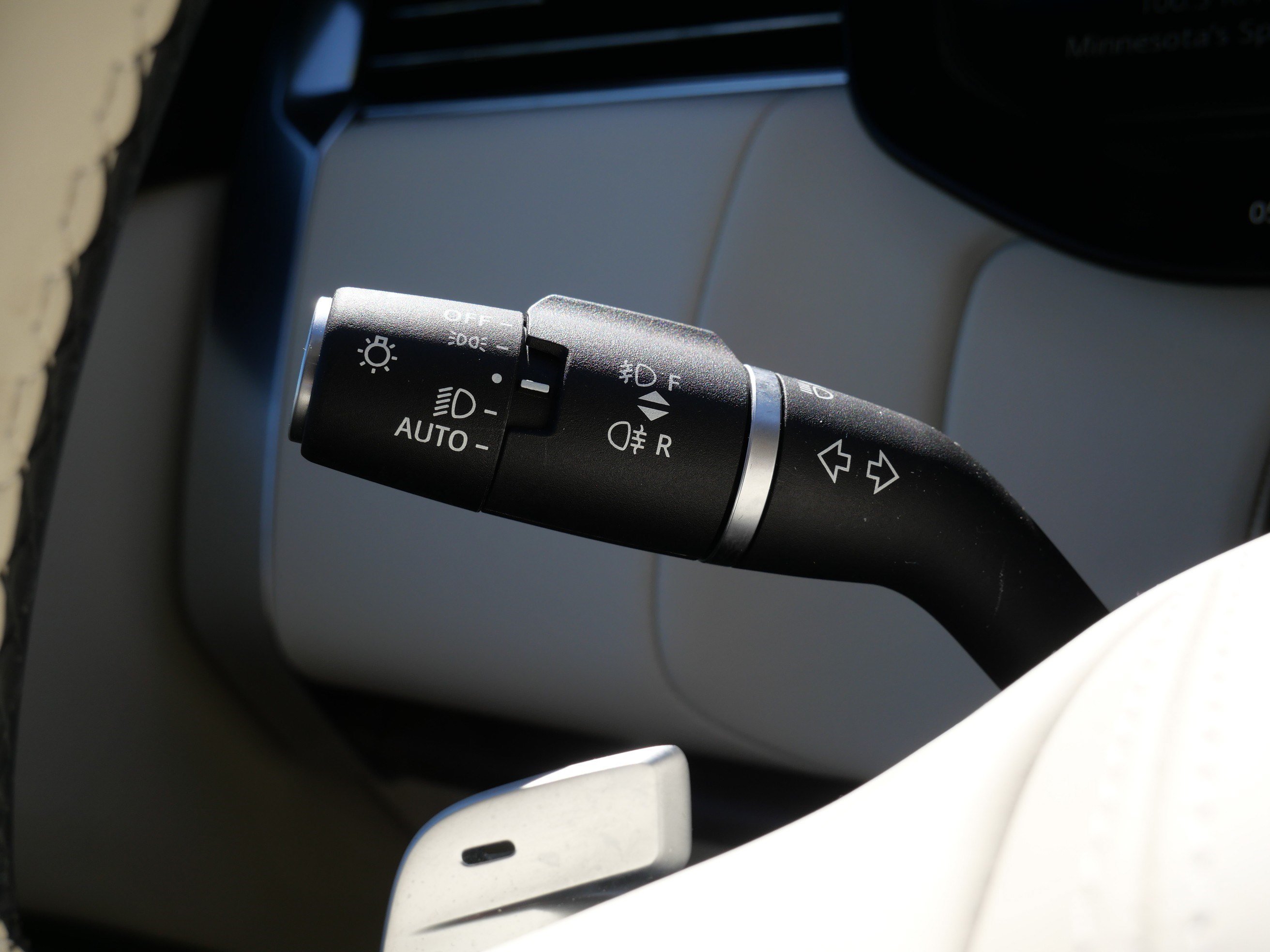 Certified 2023 Land Rover Range Rover Autobiography AWD/4WD image 27