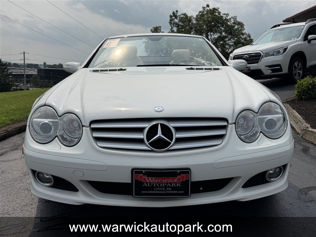 Used 2008 Mercedes-Benz SL 550 image 3