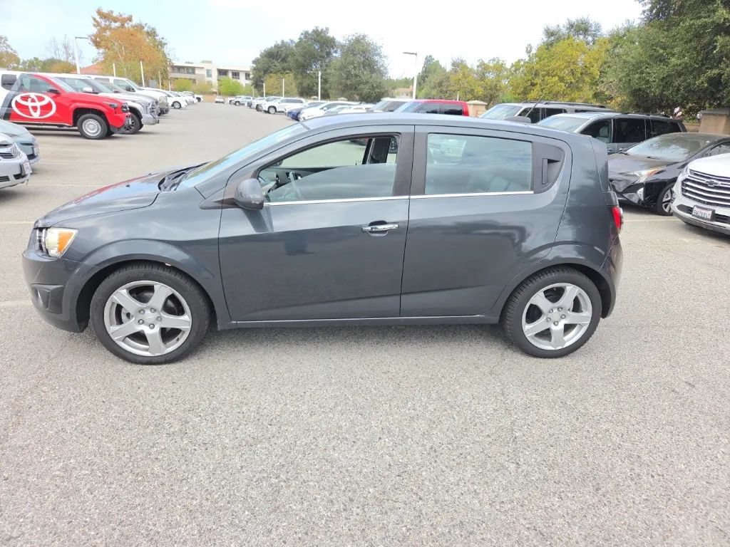 Used 2015 Chevrolet Sonic LTZ FWD image 2