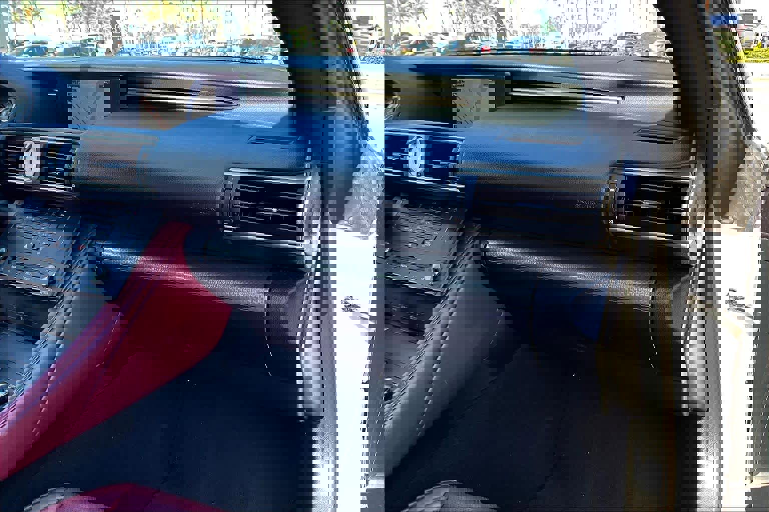 Used 2017 Lexus RC 200t image 18