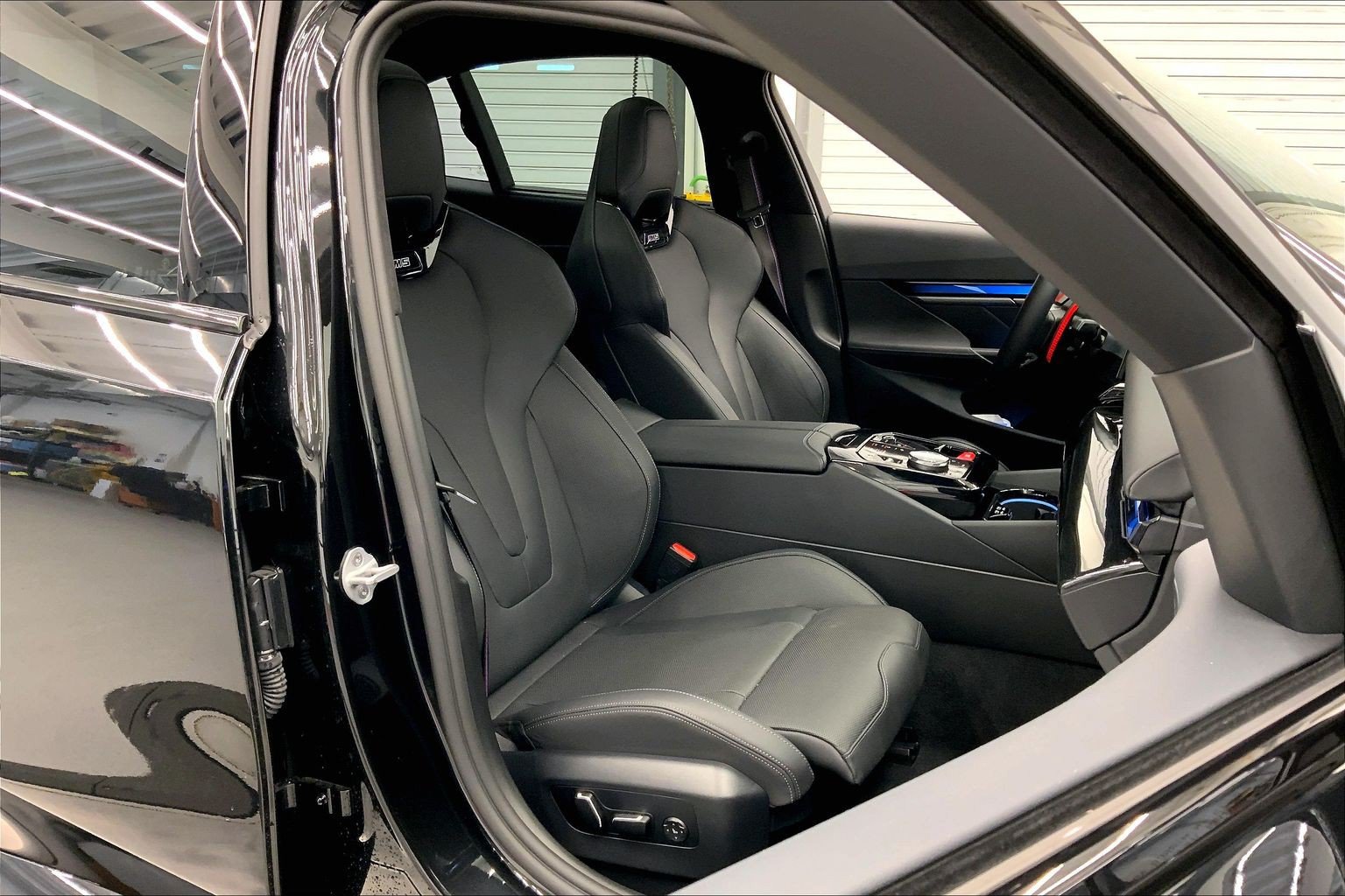 Used 2025 BMW M5 w/ Executive Package AWD/4WD image 19