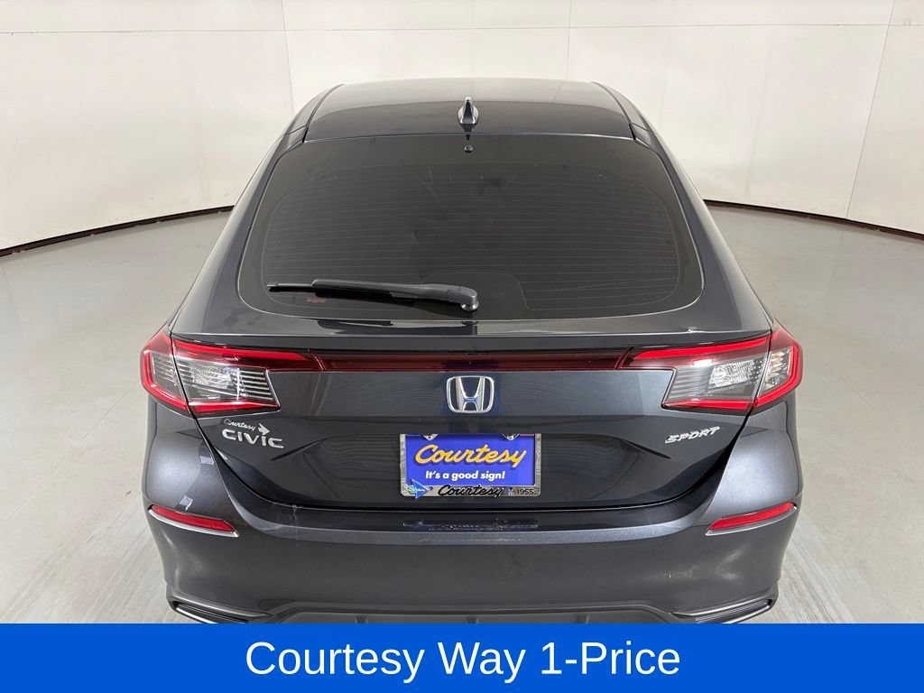 Used 2025 Honda Civic Sport image 9