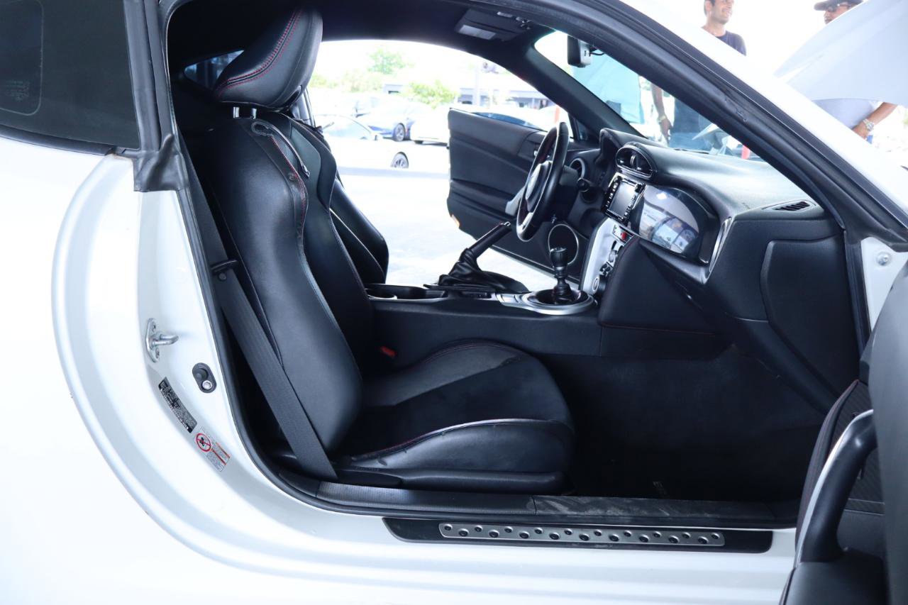 Used 2017 Subaru BRZ Limited w/ Performance Package image 29