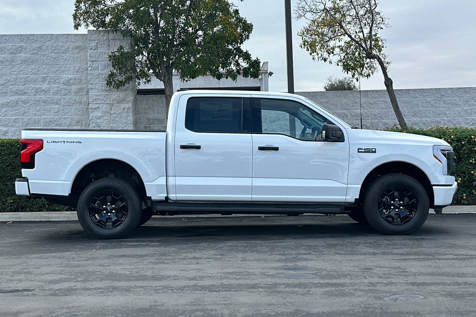 New 2025 Ford F150 Lightning XLT image 3