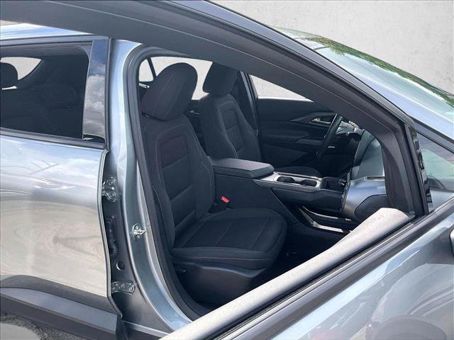 Used 2025 Chevrolet Equinox EV LT FWD image 9