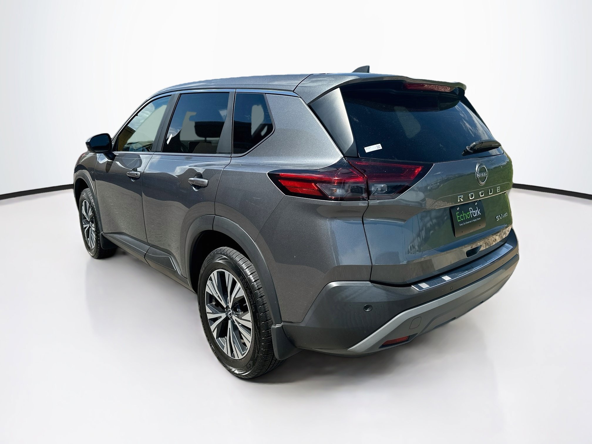Used 2023 Nissan Rogue SV AWD/4WD image 5
