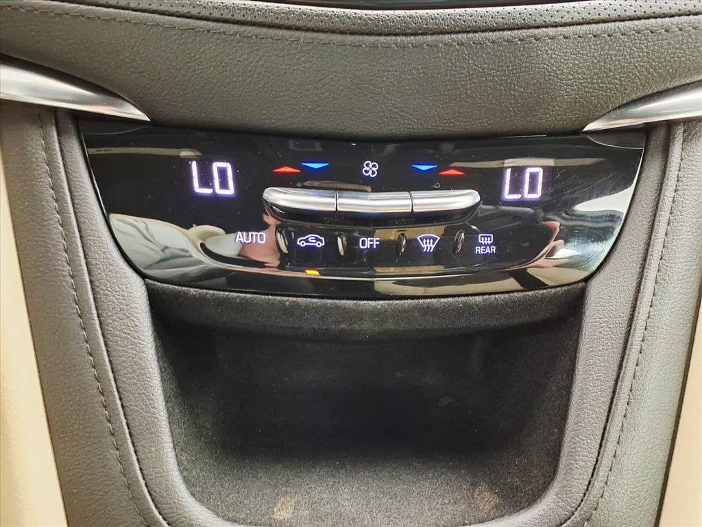 Used 2019 Cadillac XT5 FWD image 20