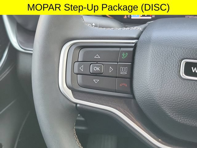 Used 2023 Jeep Wagoneer 4WD w/ Mopar Step-Up Package image 11