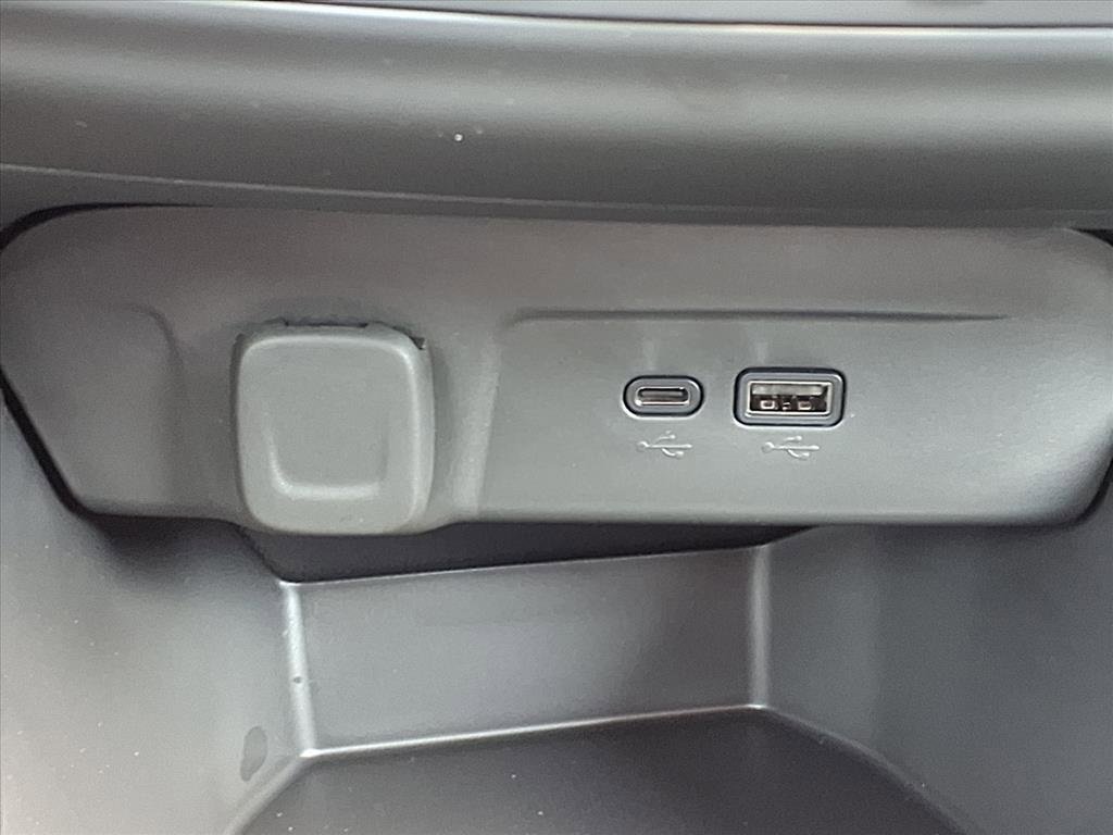 New 2026 Chevrolet Trax LS w/ LS Convenience Package image 16