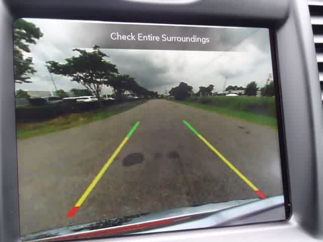 Used 2021 Chrysler 300 Touring RWD image 24