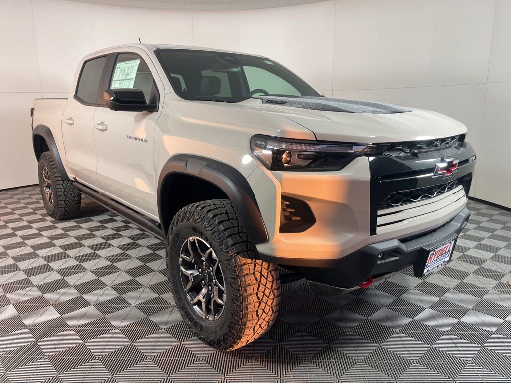 New 2026 Chevrolet Colorado ZR2 w/ Technology Package AWD/4WD image 1