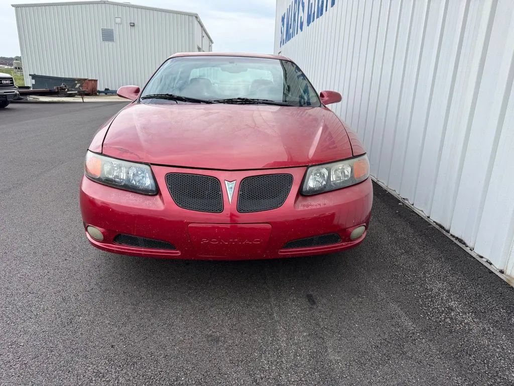 Used 2005 Pontiac Bonneville SLE w/ Premier Edition FWD image 3