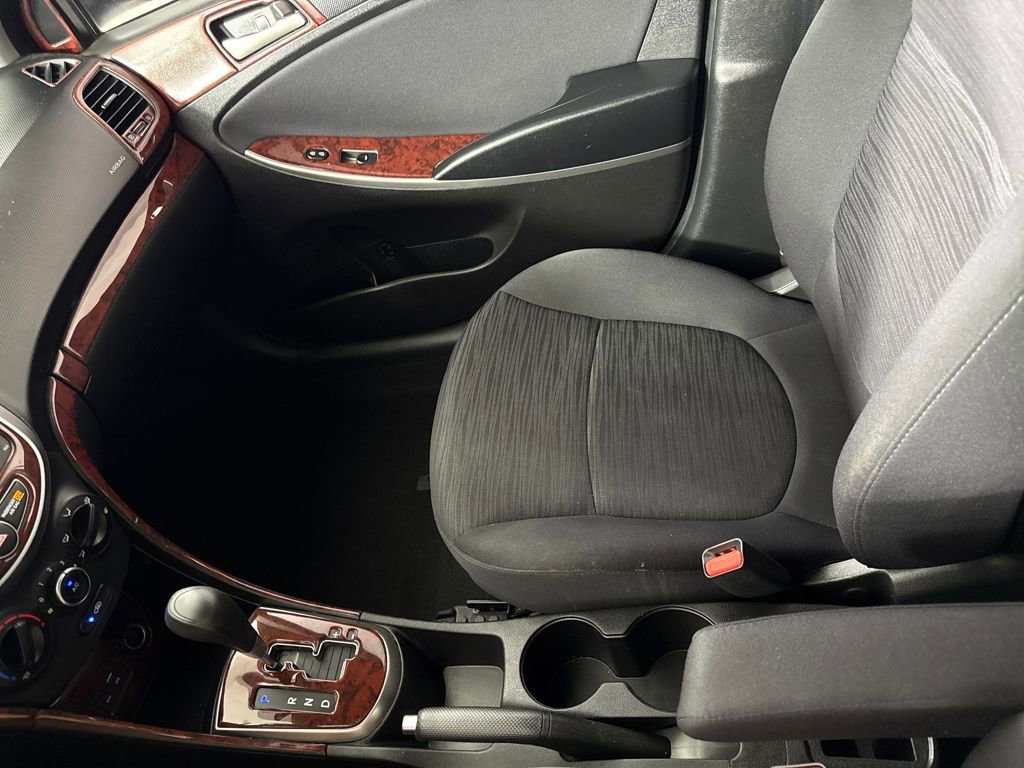 Used 2016 Hyundai Accent SE image 16