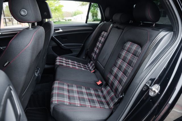 Used 2021 Volkswagen Golf S image 74