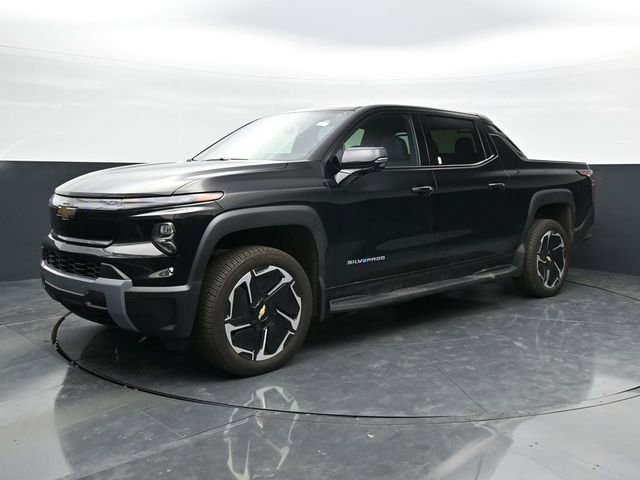 New 2026 Chevrolet Silverado EV LT AWD/4WD image 4