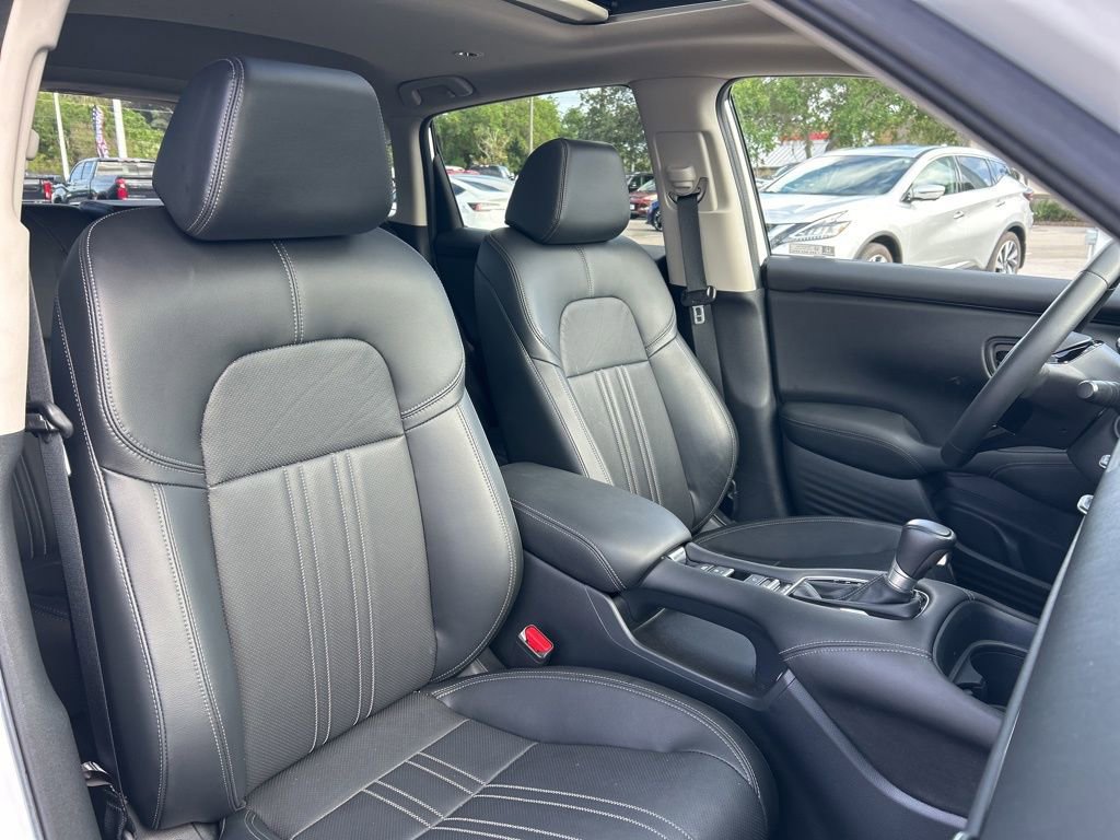 Used 2023 Honda HR-V EX-L image 43