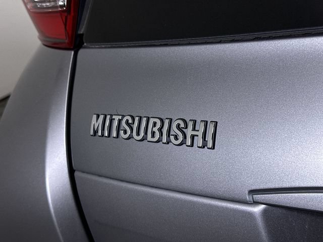 Used 2019 Mitsubishi Eclipse Cross LE AWD/4WD image 32