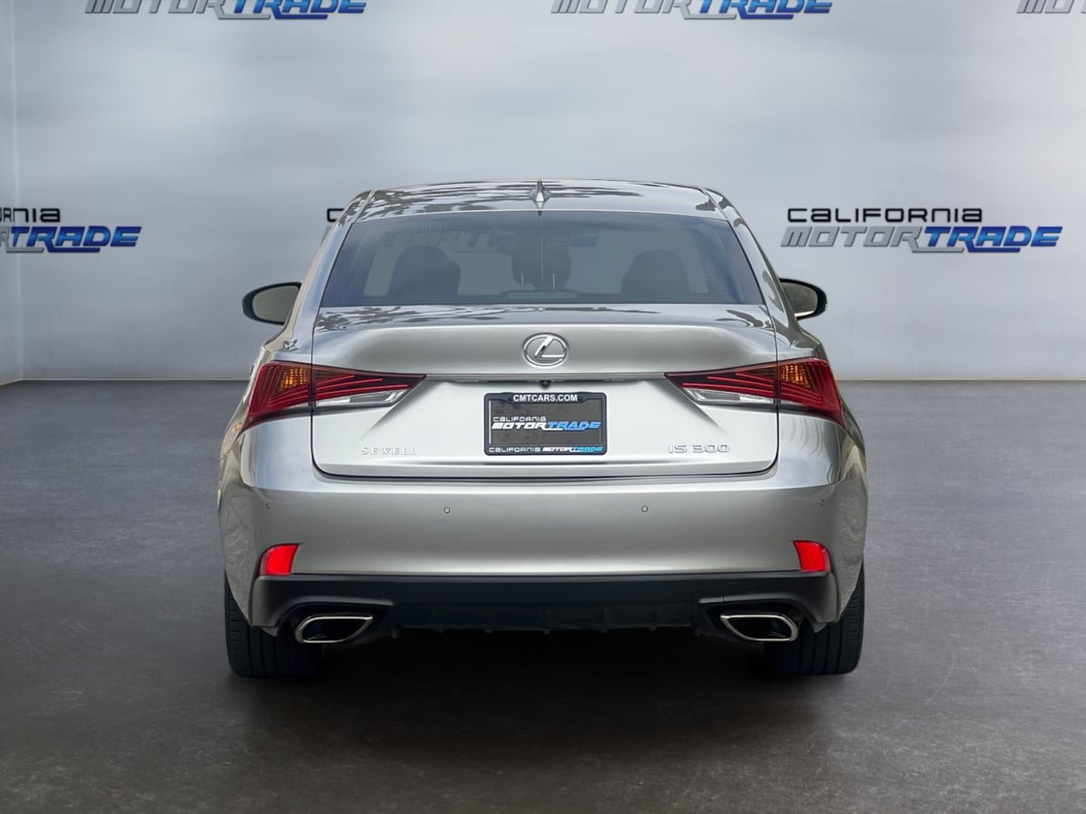 Used 2020 Lexus IS 300 w/ Navigation Package RWD image 6