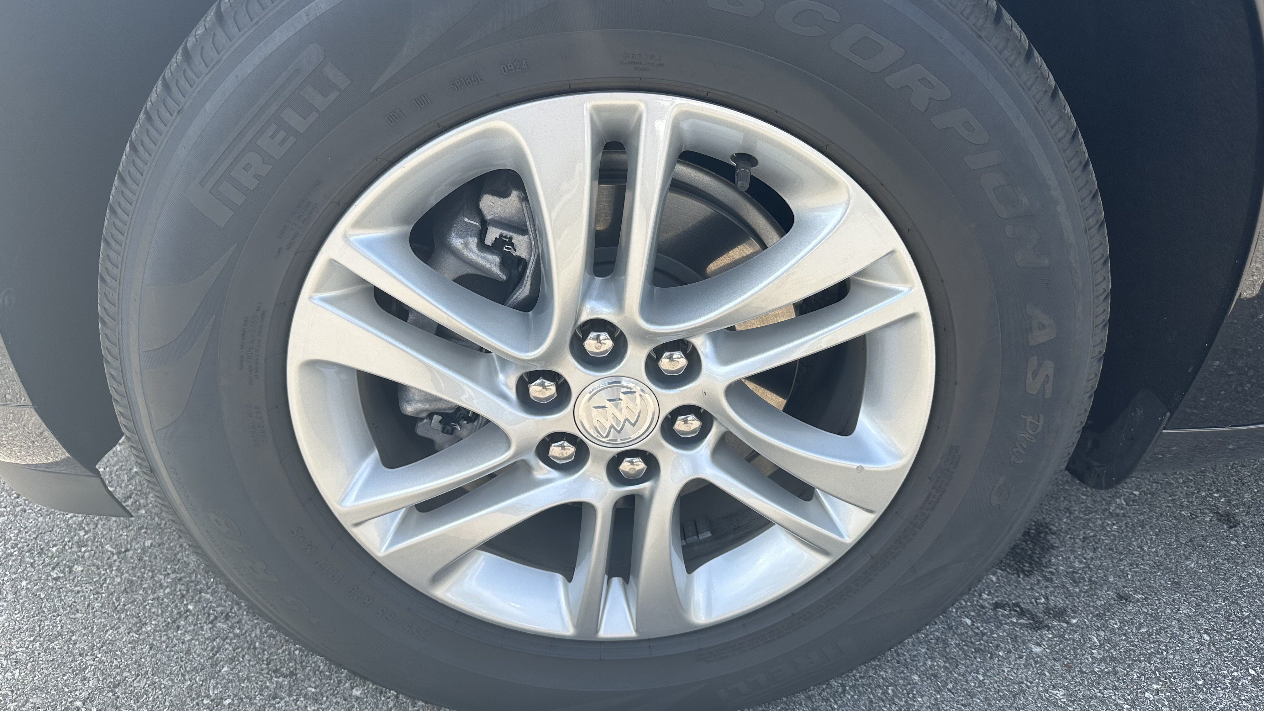 Used 2021 Buick Enclave Essence w/ Sound and Sites Package FWD image 12